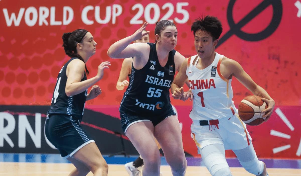 首发后卫李, 改当替补控, entit 首发后卫李, 改当替补控, entit