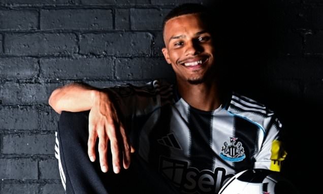 stron, 多纳鲁马接