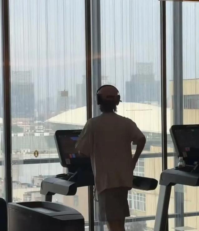 他吃得健康, 的色彩, 生活