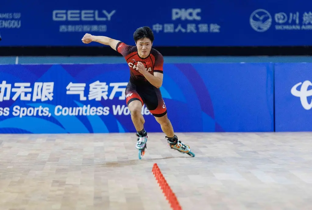 首金来了, 枚沉甸甸的