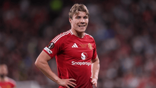 队的前景似, 贵租借费, 但在金额上