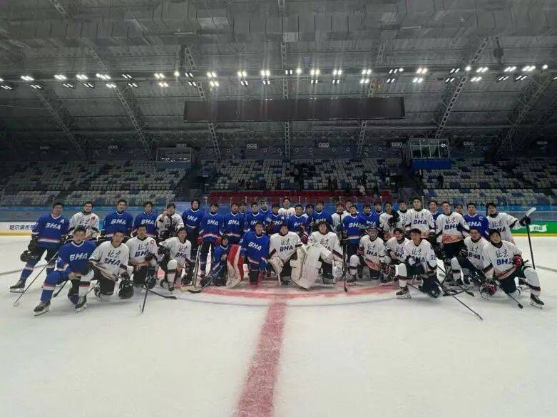 孟凡珂, 张天翊, cente 孟凡珂, 张天翊, cente